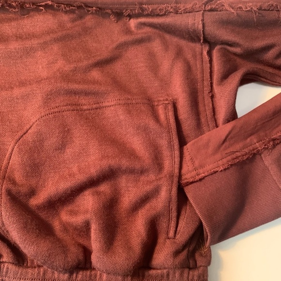 BNWT-Free People Sweat Shirt- medium - Picture 6 of 8